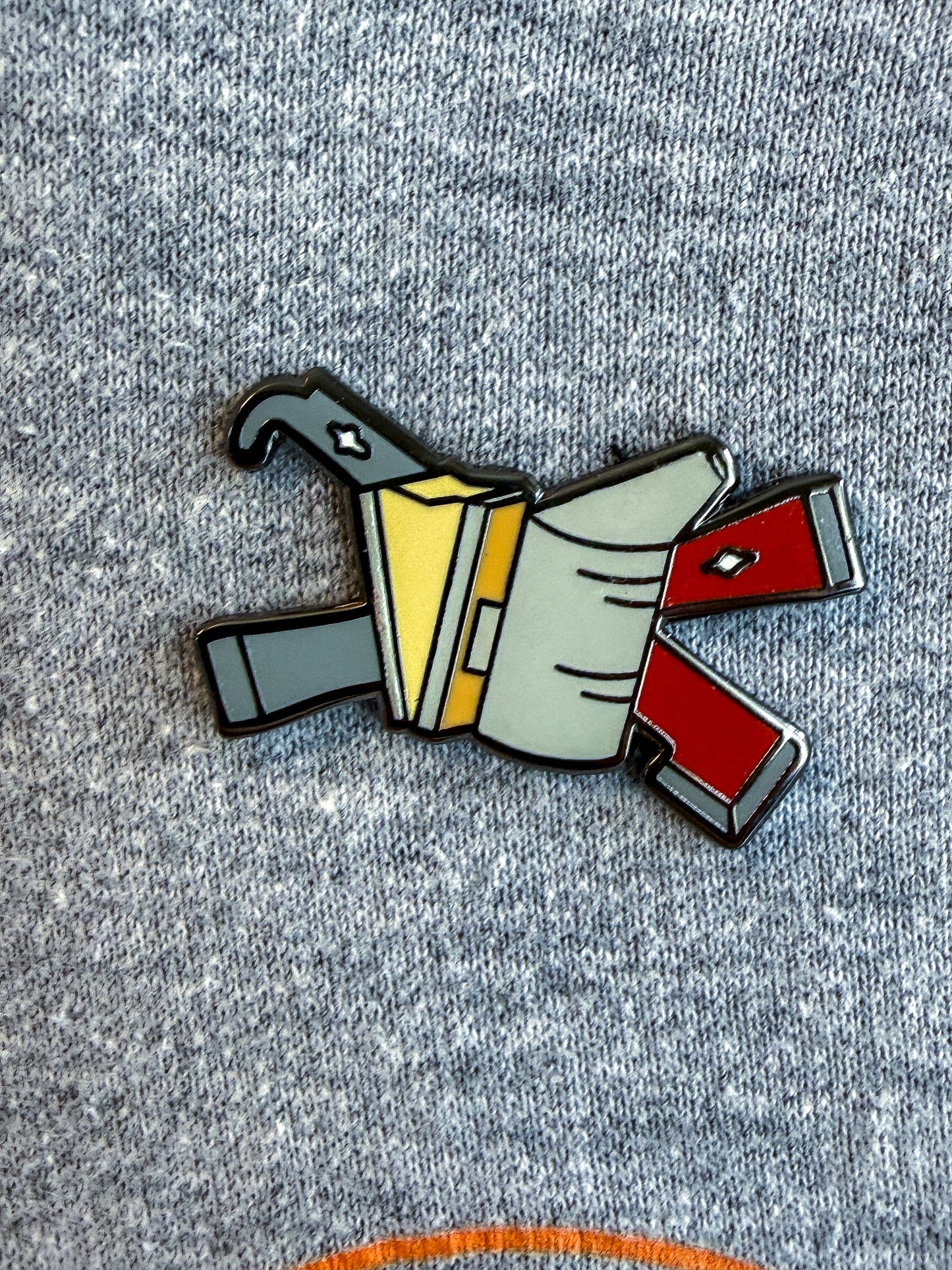 Smoker and Hive Tools enamel pin