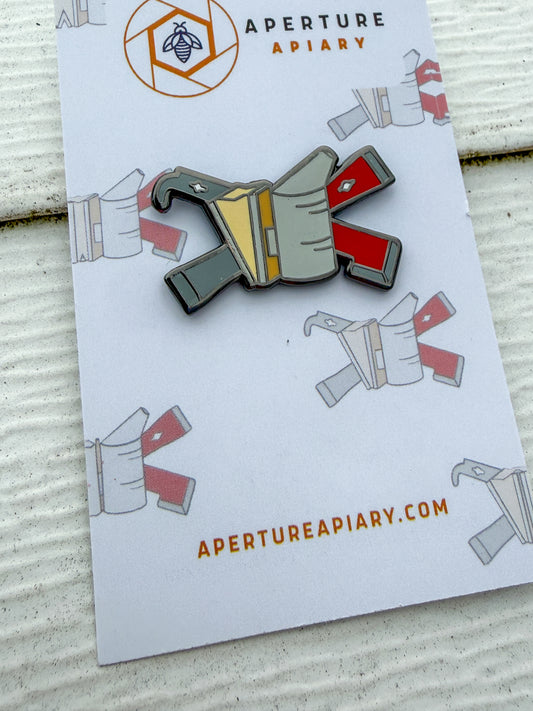 Smoker and Hive Tools enamel pin